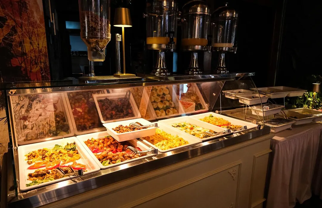 Peninsula Boutique Hotel-1